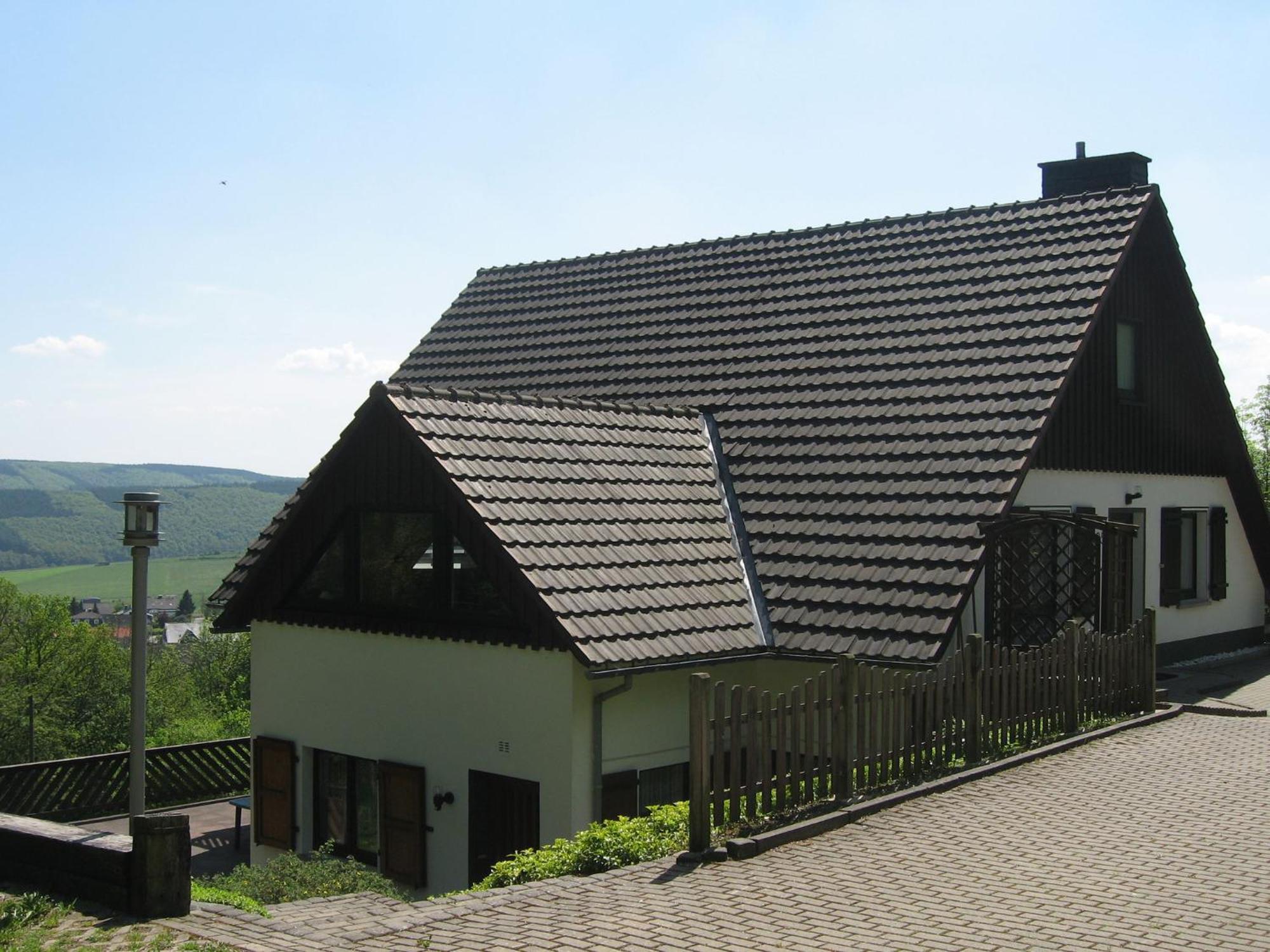 Nice Holiday Home Near Ski Area Medebach Exterior photo