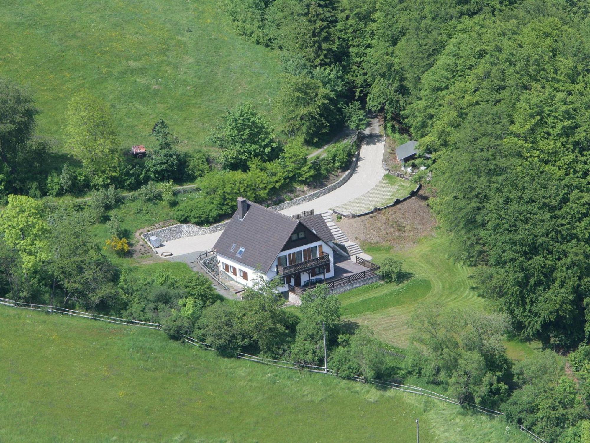 Nice Holiday Home Near Ski Area Medebach Exterior photo